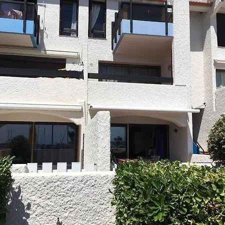 شقة T2 - Terrasse, Piscine, Parking - Fr-1-195-106